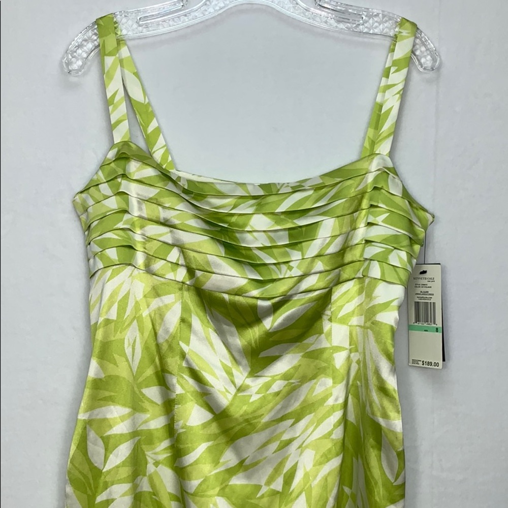 NWT Kenneth Cole 95% Silk Dress Size 8